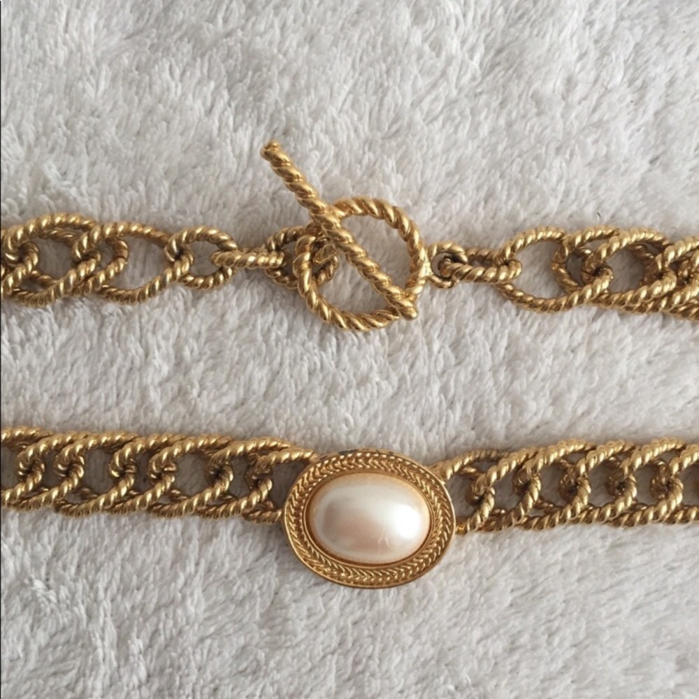 Necklace - Picture 2 of 5